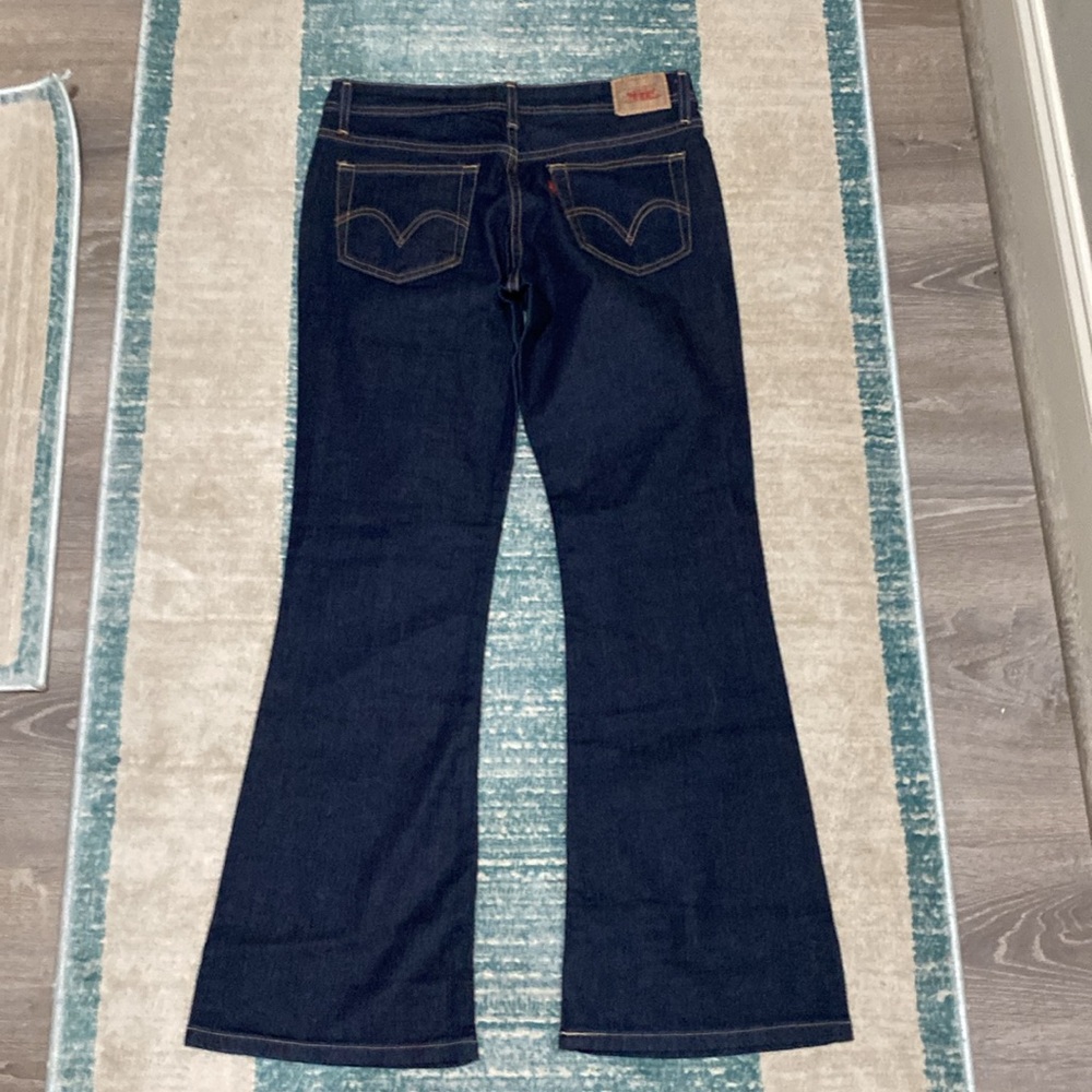 Levi’s 518 Red Tab Dark Jeans Bootcut Flared Legs 30” x 30” Size 7 Lainey Wilson
